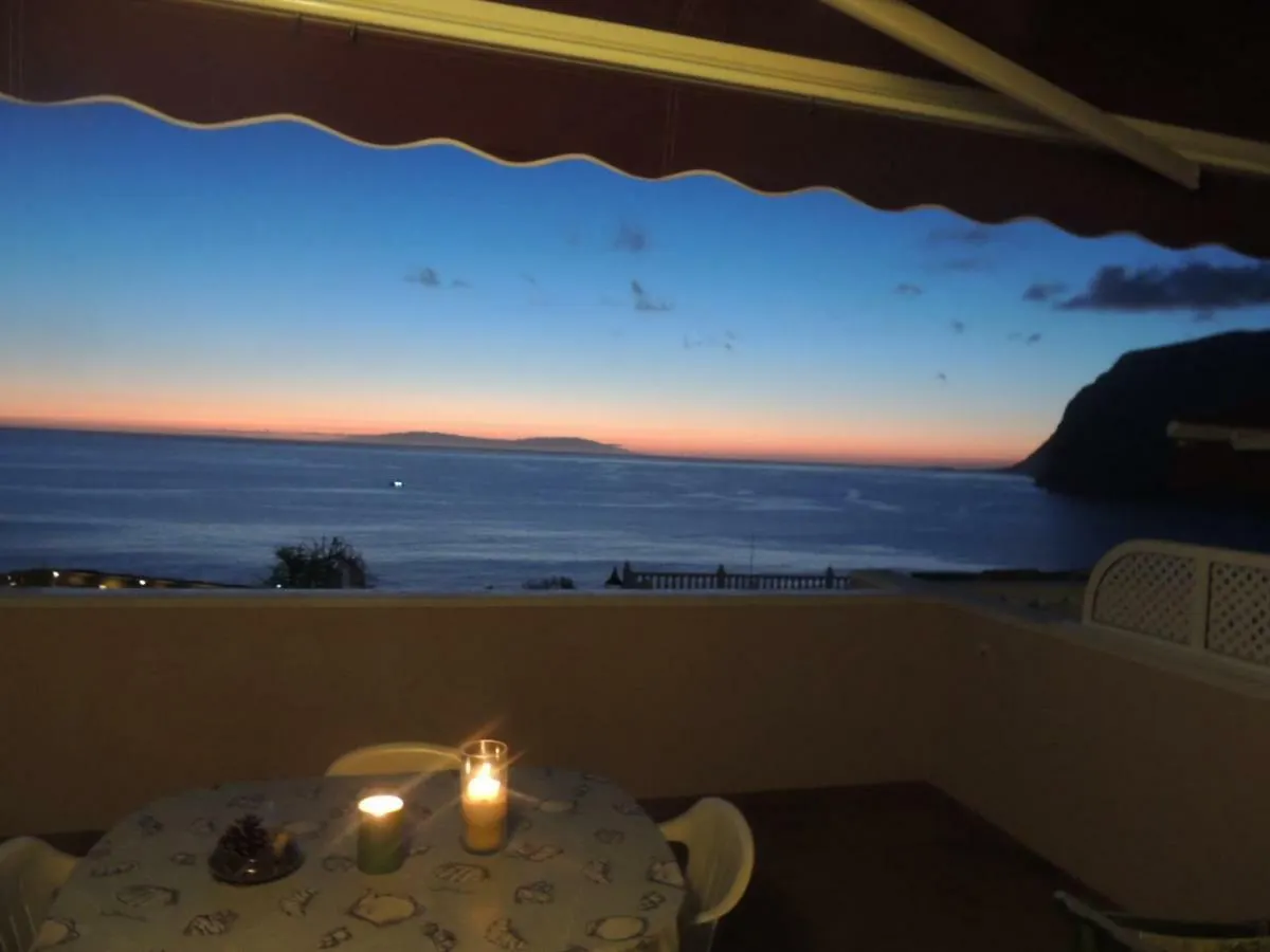 Romantic Retreat With Marine View Acantilado de los Gigantes Apartment